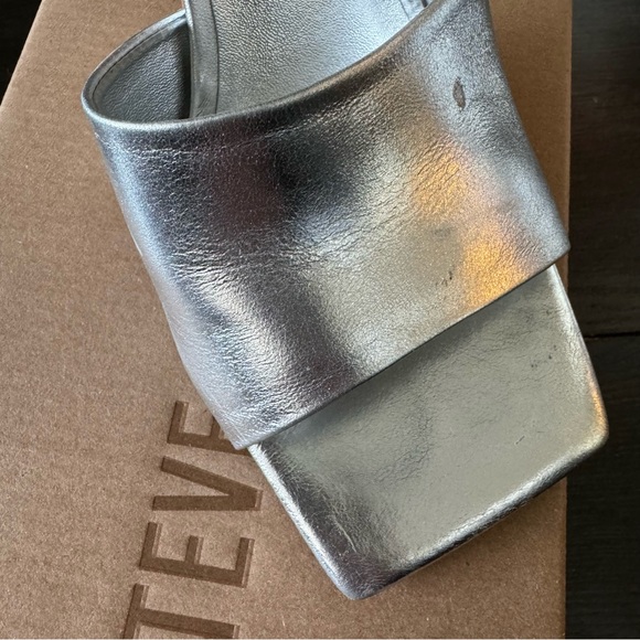 Steve Madden Heels - Picture 6 of 6